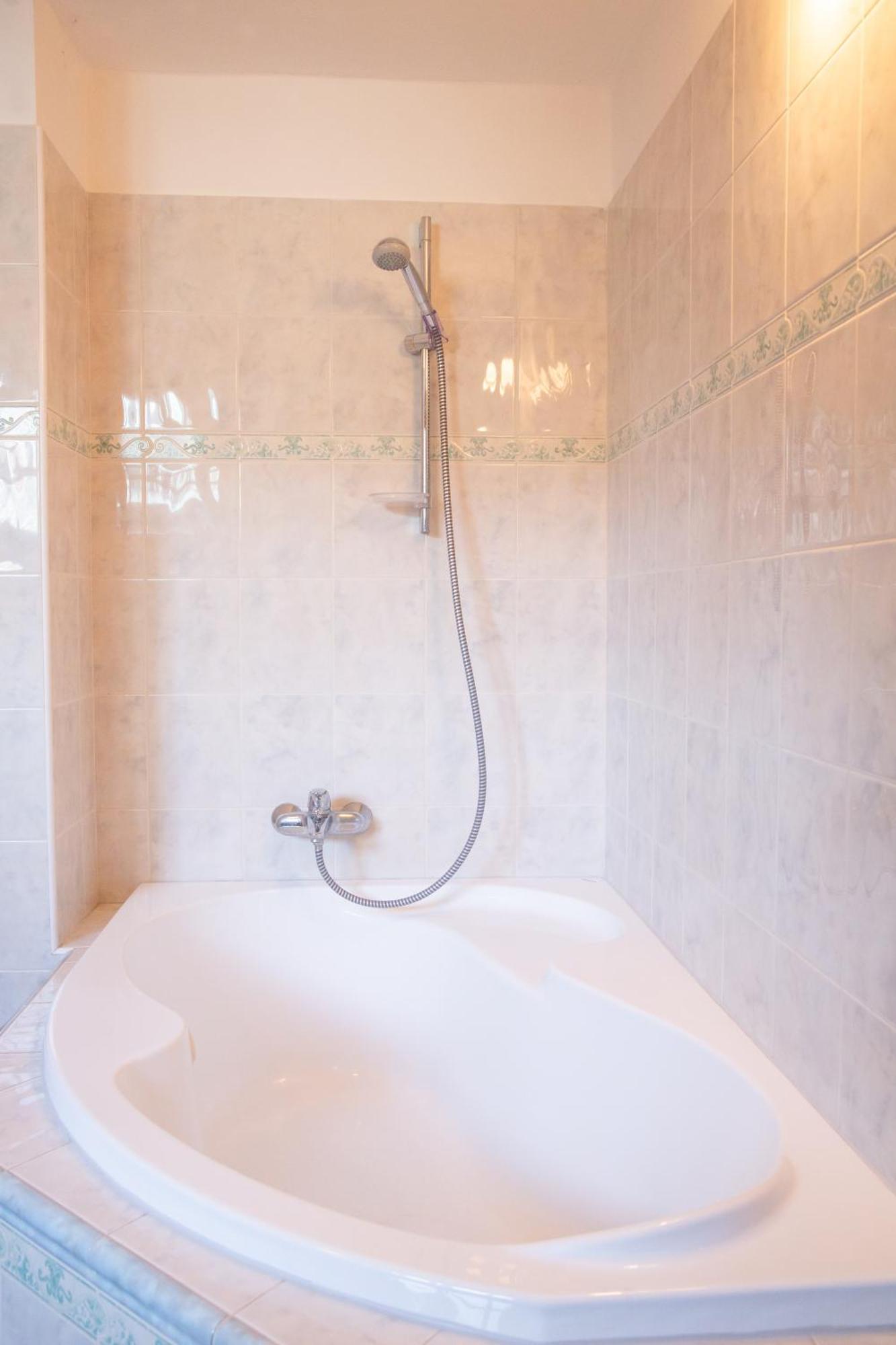 Rezidence Plesivec - Rodinny Apartman S 3 Loznicemi Czeski Krumlow Zewnętrze zdjęcie